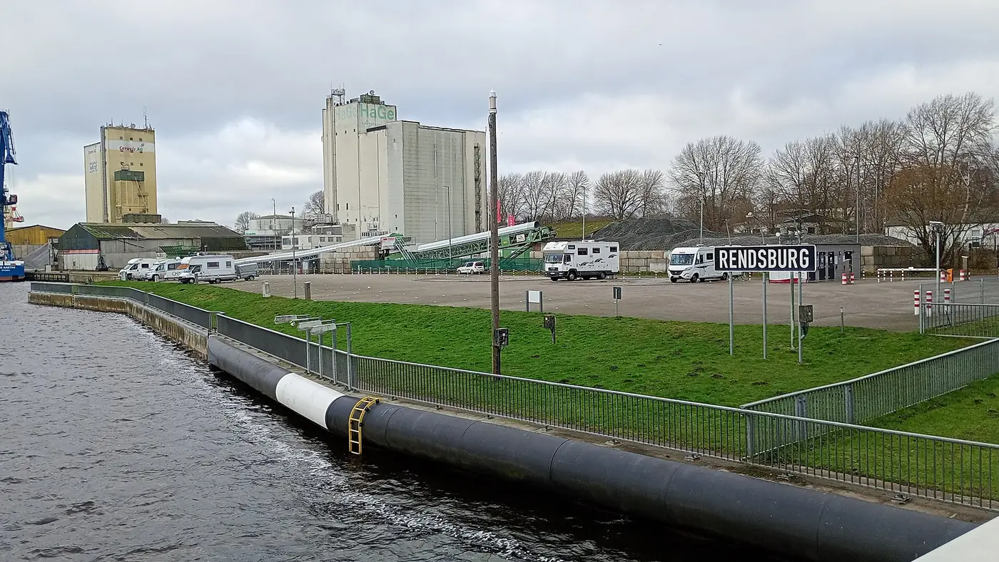 Wohnmobilhafen am Kreishafen in Rendsburg am Nord-Ostsee-Kanal
